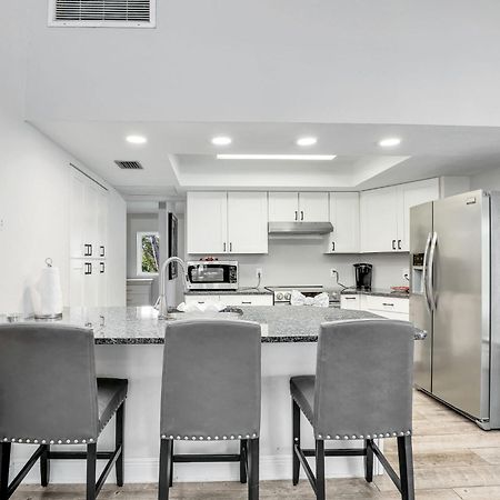 マルコ・アイランド 5 Beds 3 Bdr 2 Bath Heated Pool, Grill, Patioヴィラ エクステリア 写真
